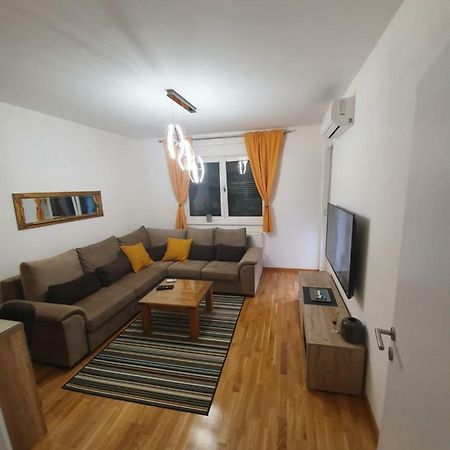 Apartman Lux 多博伊 外观 照片