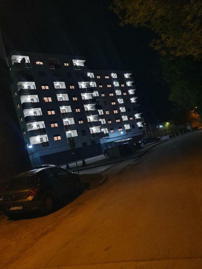 Apartman Lux 多博伊 外观 照片