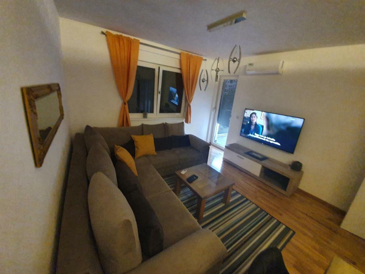 Apartman Lux 多博伊 外观 照片