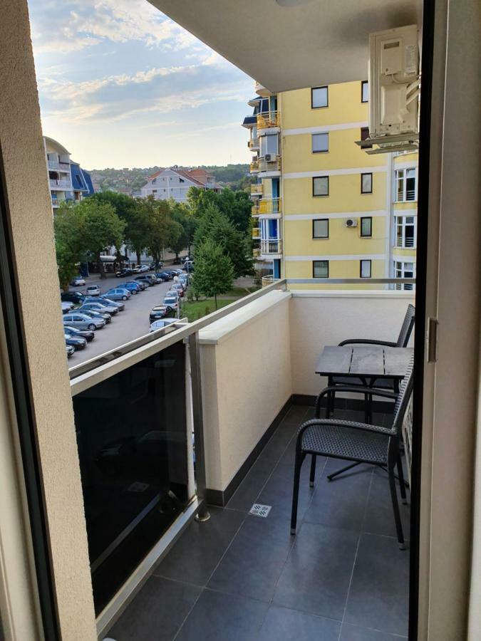 Apartman Lux 多博伊 外观 照片